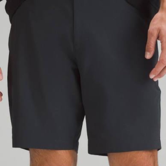 Lululemon Commission Short 7"  size 36 obsidian gray quick drying mesh pockets - Picture 1 of 9